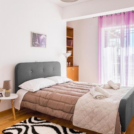 The Home Sweet Home - Family Friendly 2 Floor Apartment Каламата Экстерьер фото