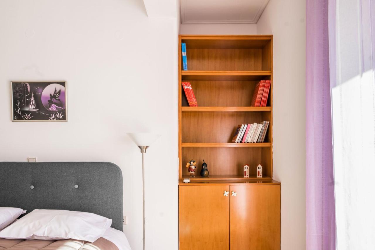 The Home Sweet Home - Family Friendly 2 Floor Apartment Каламата Экстерьер фото
